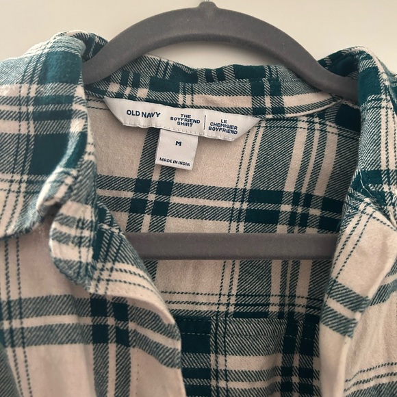 Old Navy Plaid Boyfriend Fit Over shirt - Picture 3 of 5